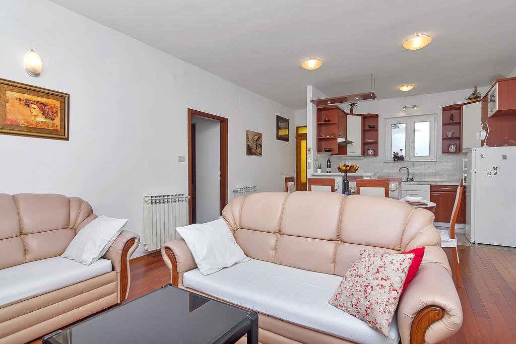 Apartments Smiljka Makarska Bagian luar foto